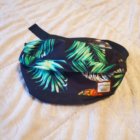 Life teachers belt bag - Picture 1 of 6